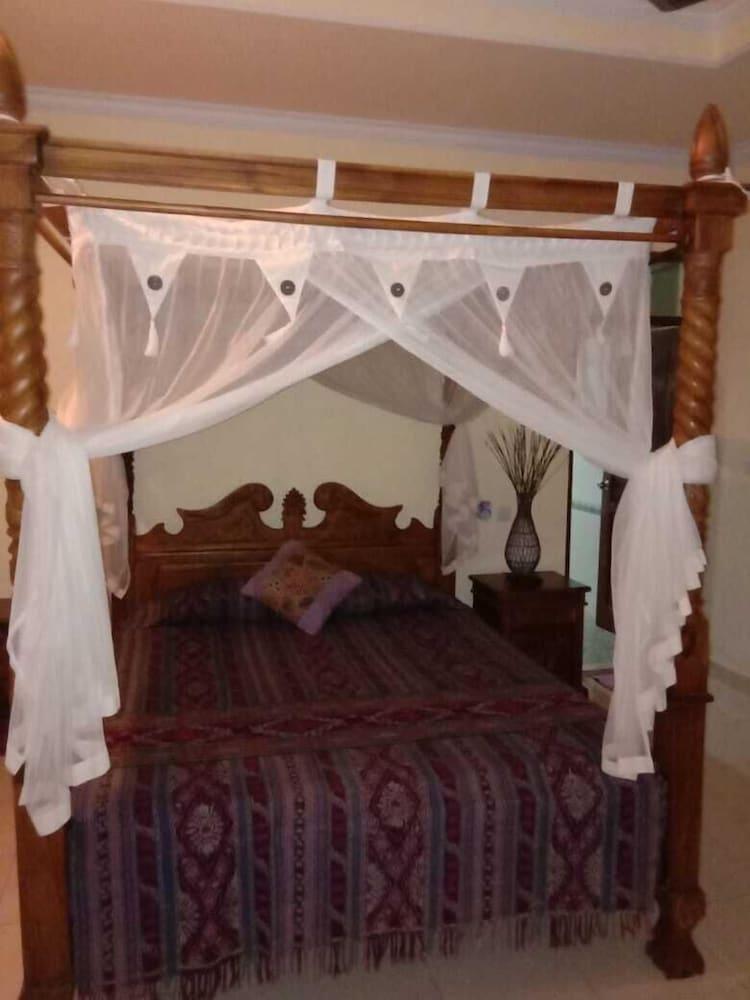 Casa de hóspedes Bembengan 2*
